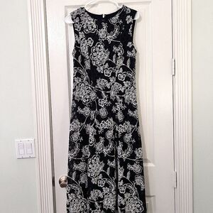 Tommy Hilfiger Floral Embroidered Lined Sleeveless Tea Length Dress Size 8